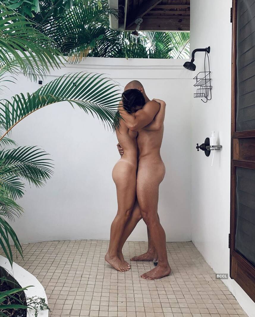 Amanda cerny naked video
